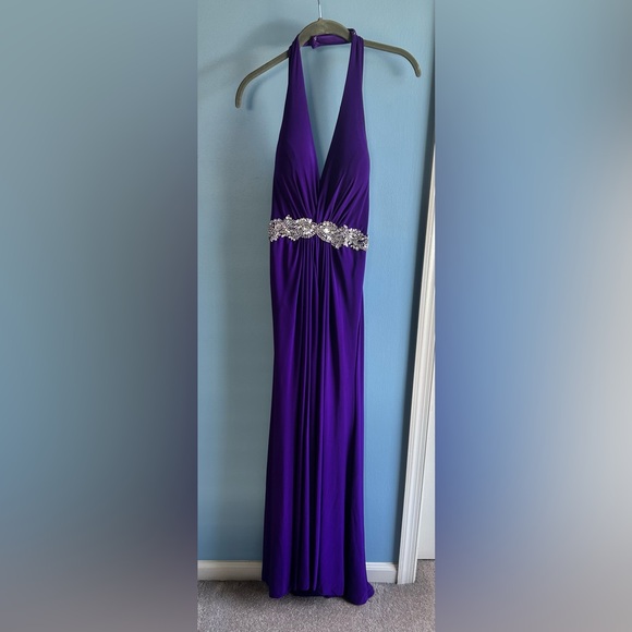 Elegant Purple Gown with Embellished Waist - Picture 1 of 9